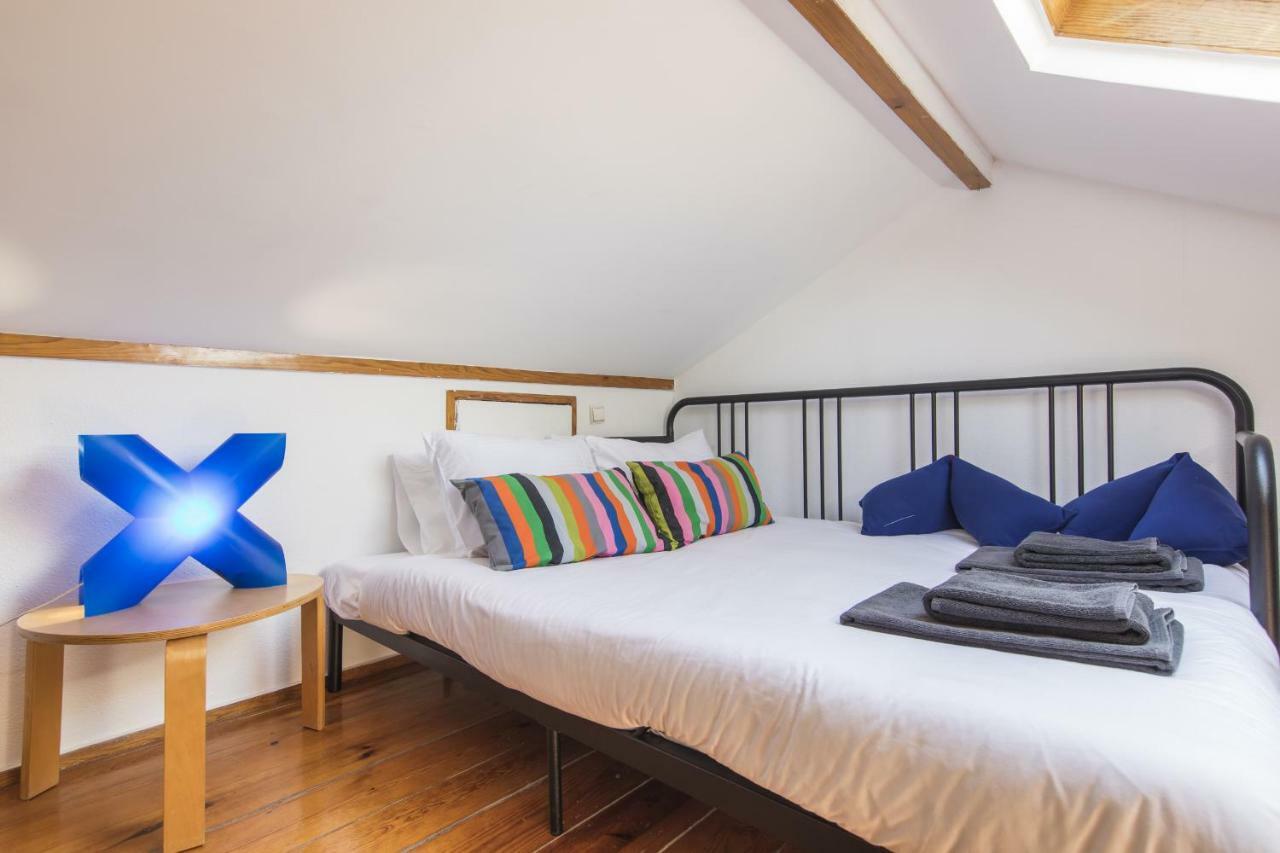The Castle Life In 3Bdr Apartament Lisbon Luaran gambar