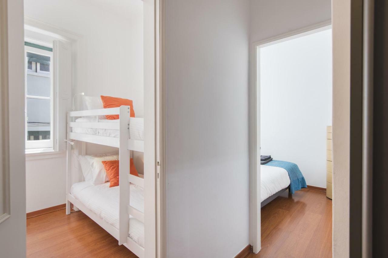 The Castle Life In 3Bdr Apartament Lisbon Luaran gambar