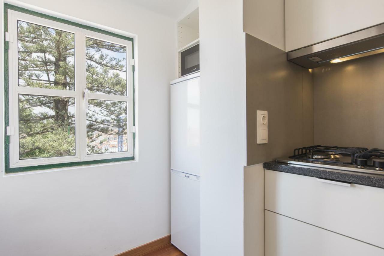 The Castle Life In 3Bdr Apartament Lisbon Luaran gambar