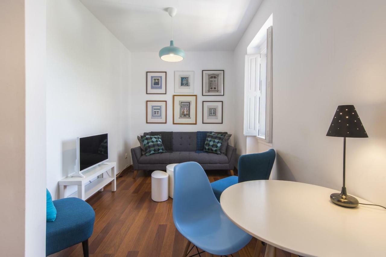 The Castle Life In 3Bdr Apartament Lisbon Luaran gambar
