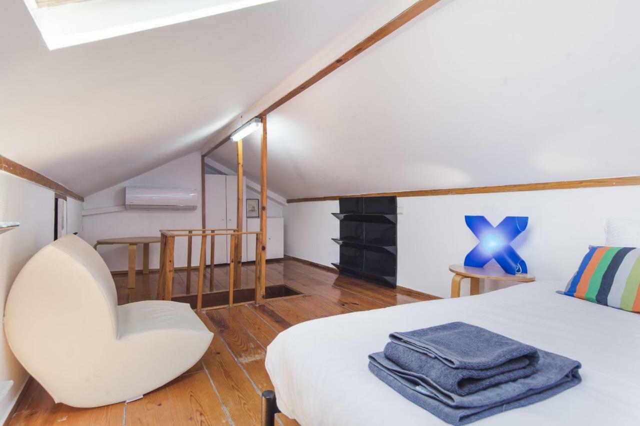 The Castle Life In 3Bdr Apartament Lisbon Luaran gambar